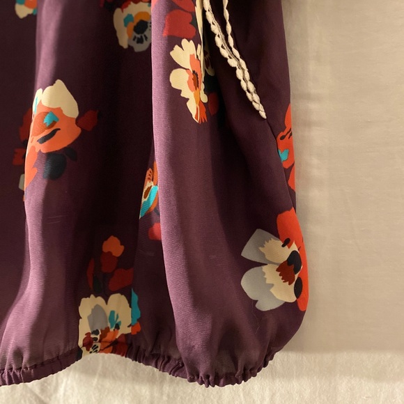 AEO Blouse - Picture 5 of 6